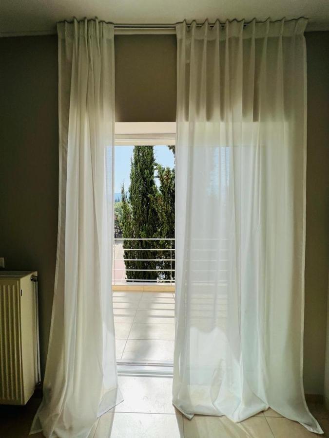 Sunlight Studio Apartment Athena Bagian luar foto